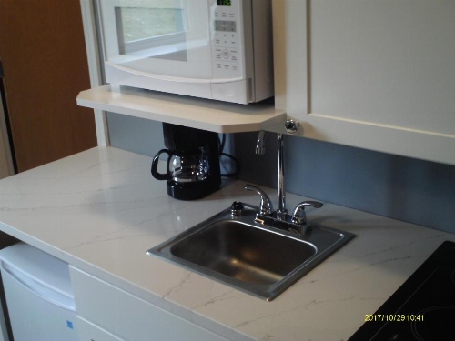 Pine Tree Inn image 7